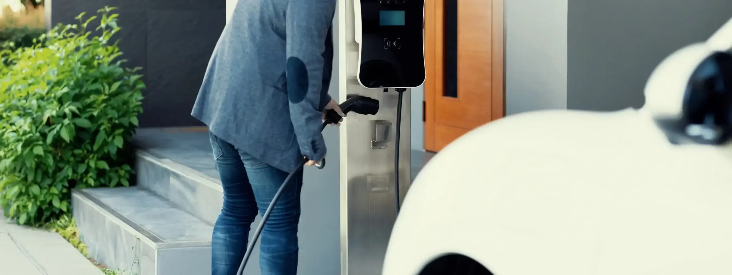 Electric Car Charger Home Installation Tokyngton in Tokyngton